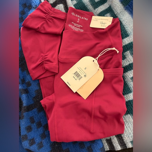 New Sz SML burgundy yogas - Picture 2 of 8